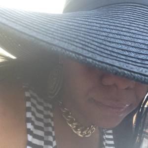 Meet your Posher, Arnetta